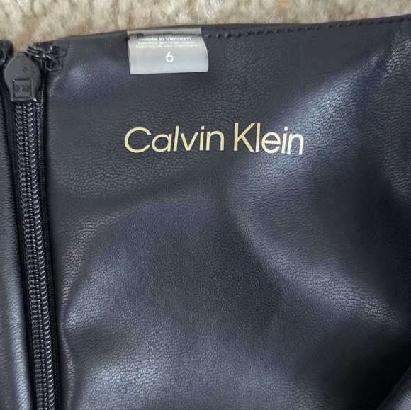 Calvin Klein Belted Jumpsuit Black Dressy Event Career Wear Size 6 Faux Leather - Picture 3 of 6